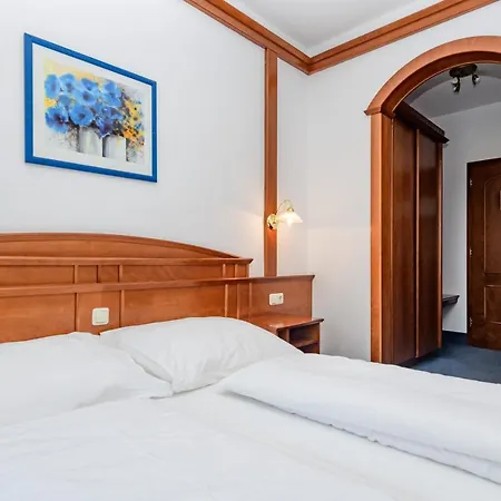 Gasthof Stoeckler Hotel 3*