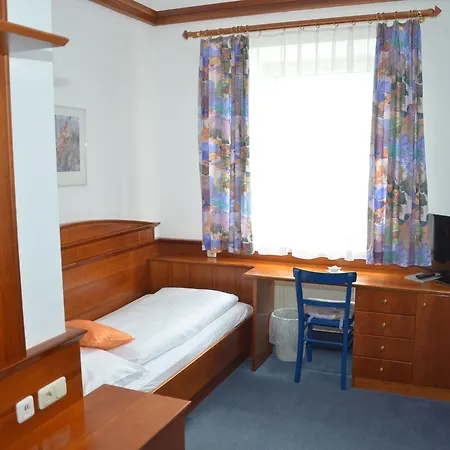 Hotel Gasthof Stoeckler 3*