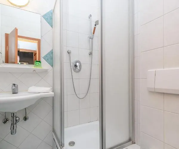 Hotel Gasthof Stoeckler Enns