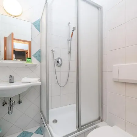 ホテル Gasthof Stoeckler エンス